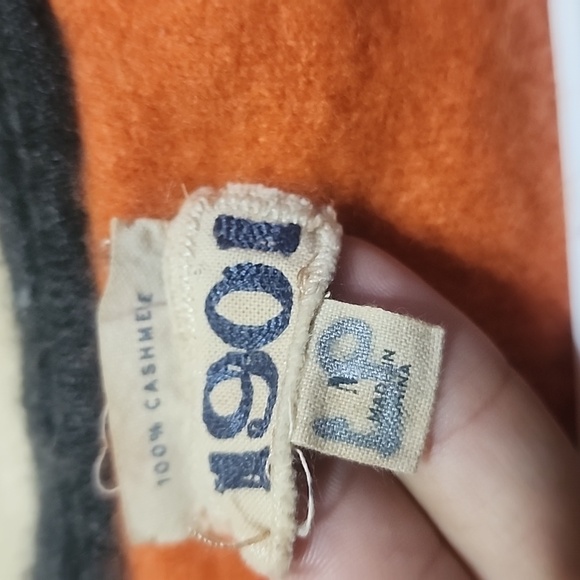 1901 Cashmere Jacket Full Zip and Hood Women's Size Medium - Picture 7 of 7